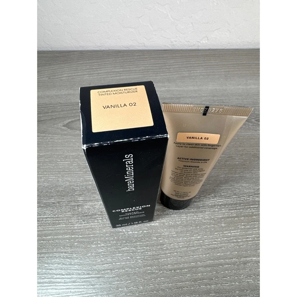 bareMinerals Complexion Rescue Tinted Moisturizer Vanilla 02 1.18oz NIB
